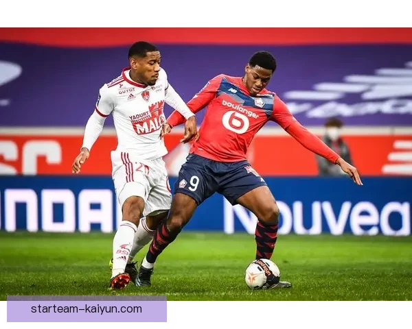 贝肯鲍尔比赛风格展现了古典后卫的独特魅力与现代足球的融合趋势